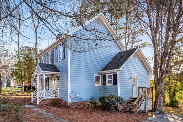 4 Holdsworth Court, Greensboro, NC 27455