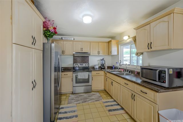 45-179 Halemuku Place, Kaneohe, HI 96744