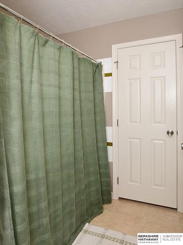 14467 Knudsen Street, Bennington, NE 68007