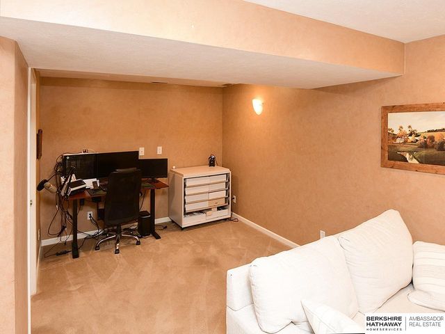 14467 Knudsen Street, Bennington, NE 68007