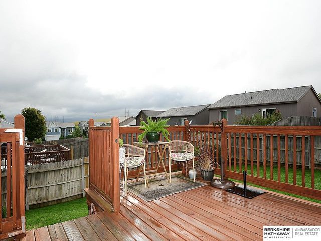14467 Knudsen Street, Bennington, NE 68007