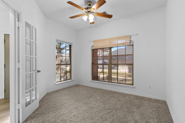 6136 Lochmoor Drive, Fort Worth, TX 76179