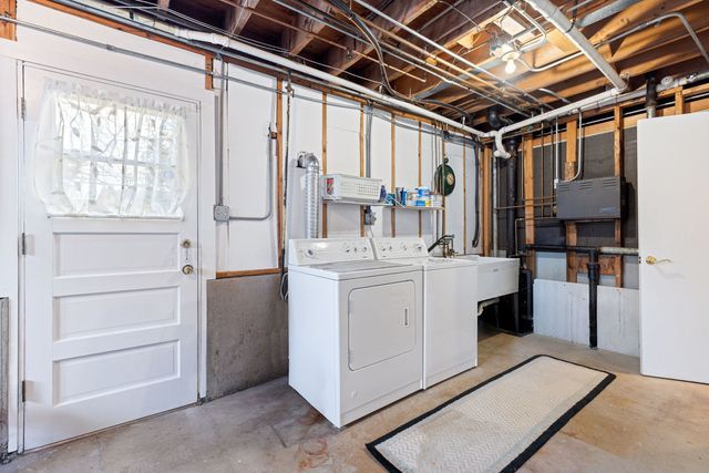 515 N Walnut Street, Itasca, IL 60143