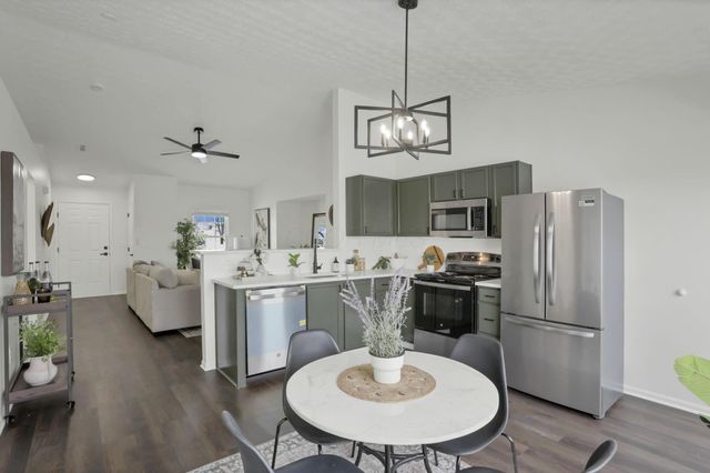 5508 Arklow Way, 117, Canal Winchester, OH 43110