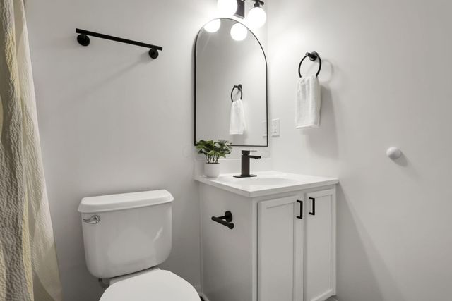 5508 Arklow Way, 117, Canal Winchester, OH 43110