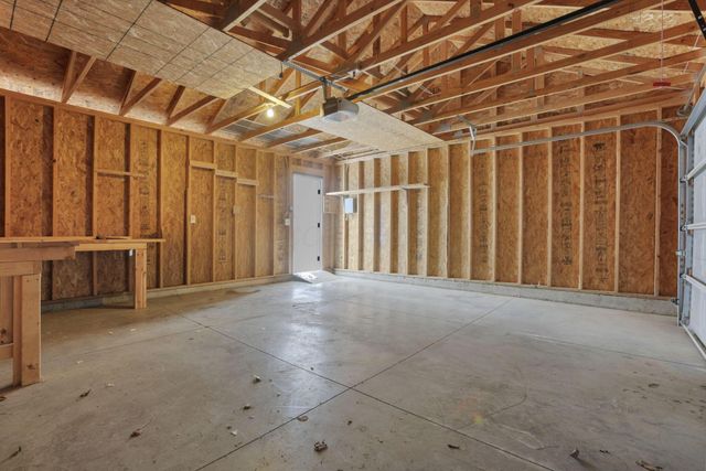 5508 Arklow Way, 117, Canal Winchester, OH 43110