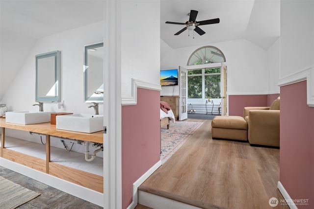 1646 Wind Dancer Place, Coupeville, WA 98239