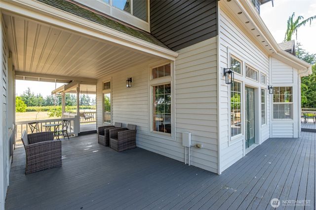 1646 Wind Dancer Place, Coupeville, WA 98239
