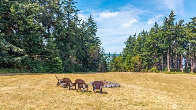 1646 Wind Dancer Place, Coupeville, WA 98239