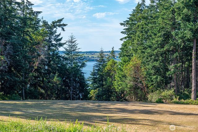 1646 Wind Dancer Place, Coupeville, WA 98239