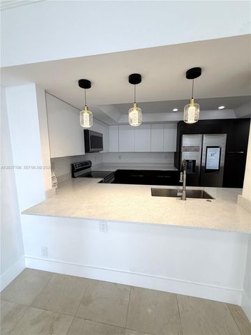 520 Brickell Key Dr A1005, Miami, FL 33131