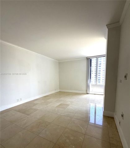 520 Brickell Key Dr A1005, Miami, FL 33131