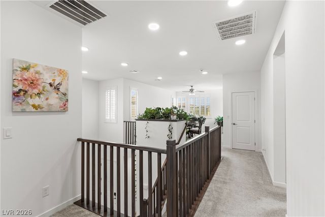 1422 Crimson Sunbird Avenue, North Las Vegas, NV 89084