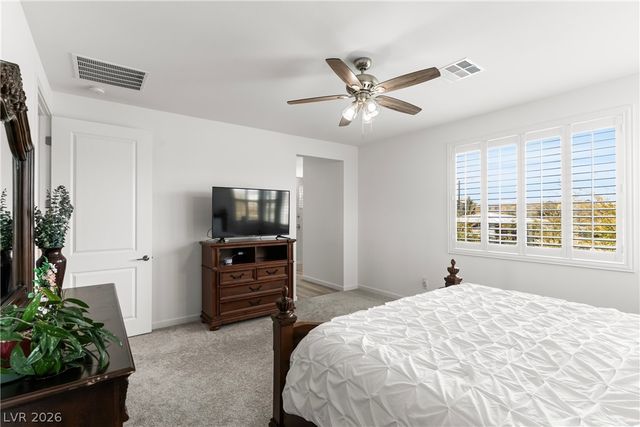 1422 Crimson Sunbird Avenue, North Las Vegas, NV 89084