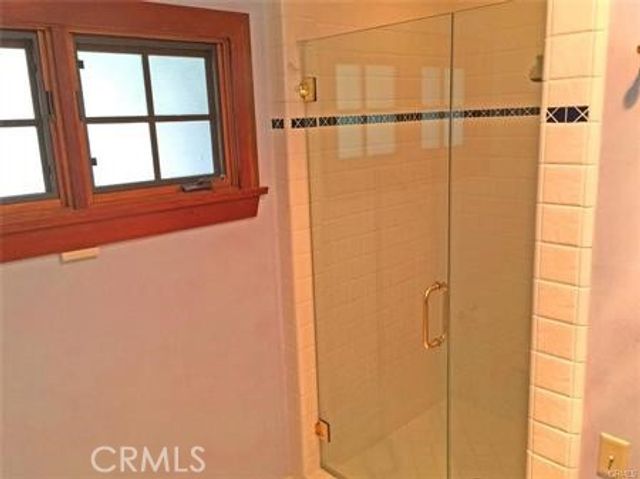 4457 Liveoak Dr, Claremont, CA 91711