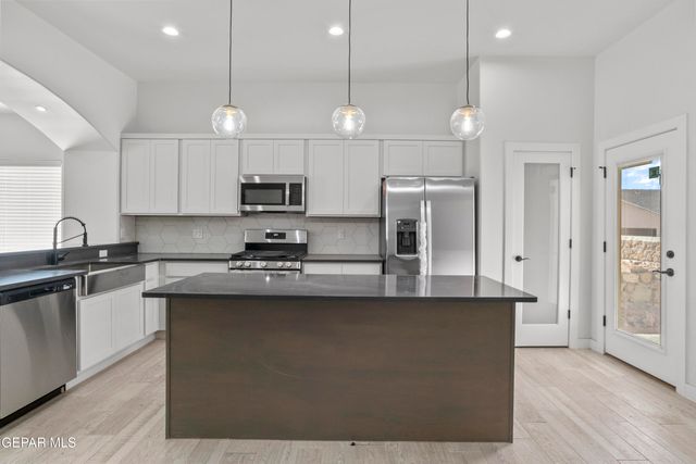 12469 Cayo Norte Drive, El Paso, TX 79934