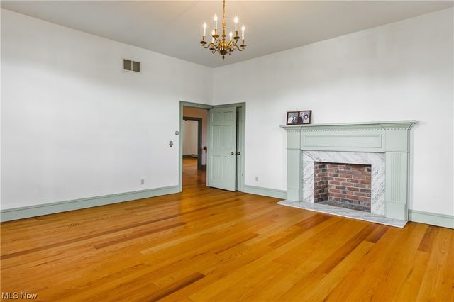 4 South Heights, Parkersburg, WV 26101