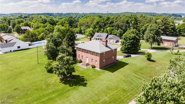 4 South Heights, Parkersburg, WV 26101