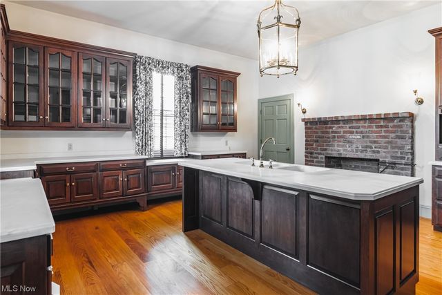 4 South Heights, Parkersburg, WV 26101