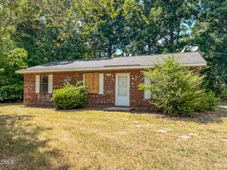 521 Locust Road, Hillsborough, NC 27278