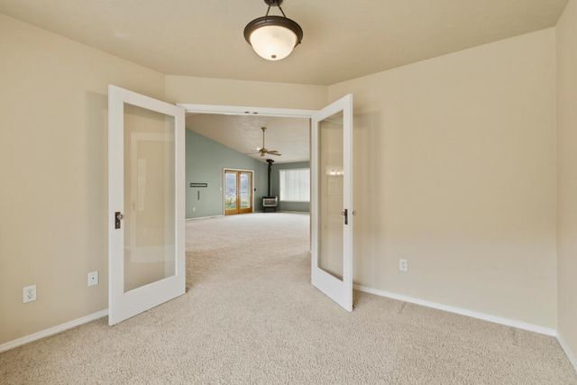 12445 Highway 140 E, Klamath Falls, OR 97603