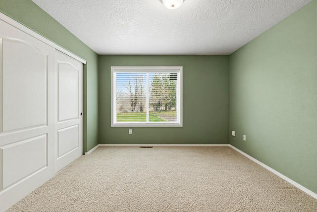 12445 Highway 140 E, Klamath Falls, OR 97603