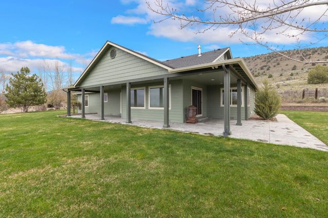12445 Highway 140 E, Klamath Falls, OR 97603