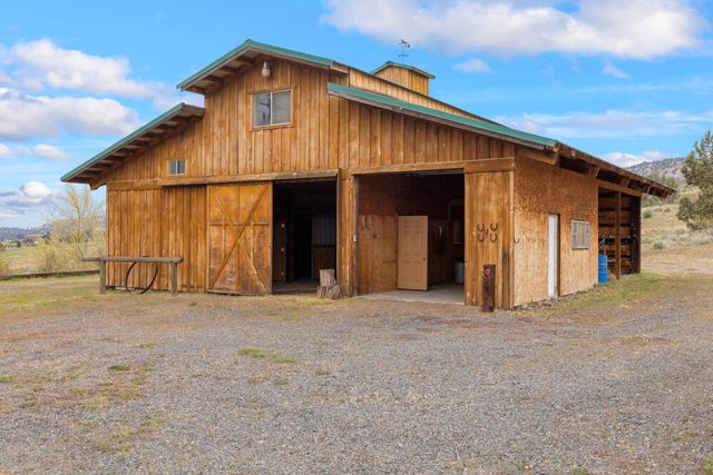 12445 Highway 140 E, Klamath Falls, OR 97603