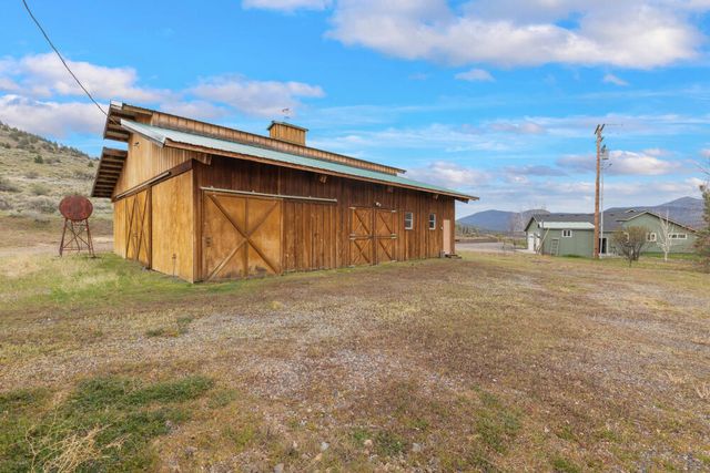 12445 Highway 140 E, Klamath Falls, OR 97603
