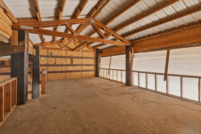 12445 Highway 140 E, Klamath Falls, OR 97603