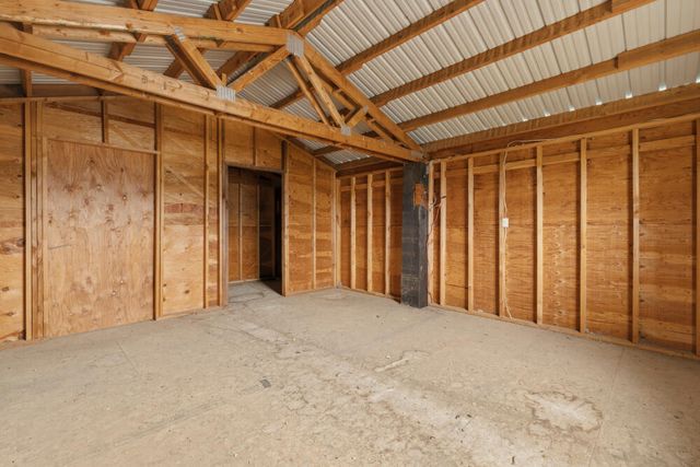 12445 Highway 140 E, Klamath Falls, OR 97603