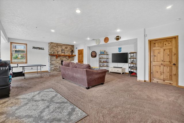 8444 Doe Avenue, Galesburg, MI 49053