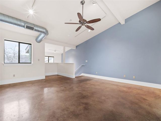 911 Keith LN 12, Austin, TX 78705