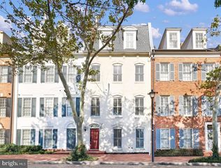 522 ROYAL ST N, Alexandria, VA 22314
