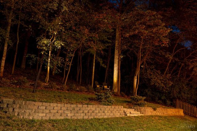 9542 E Kemper Road, Loveland, OH 45140