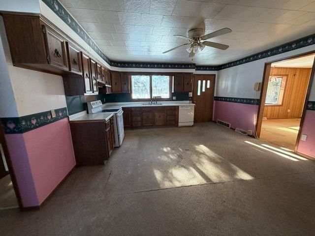 W7834 STATE HIGHWAY 47, Antigo, WI 54409