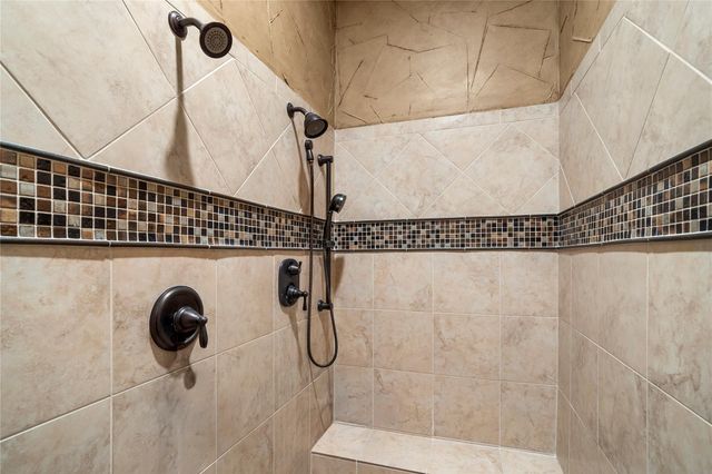19414 Water Bridge Drive, Cypress, TX 77433