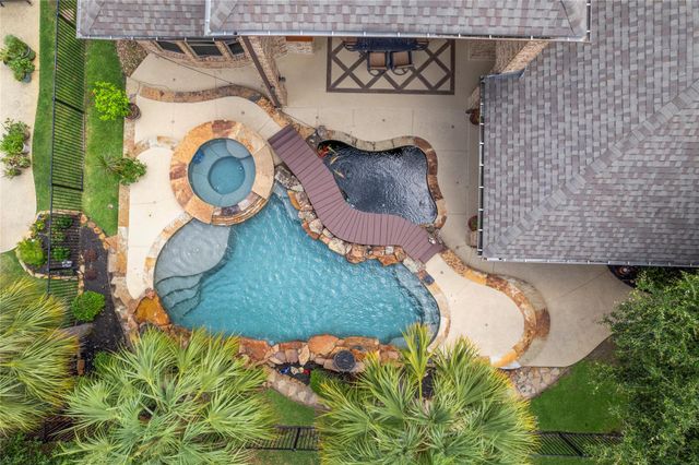 19414 Water Bridge Drive, Cypress, TX 77433