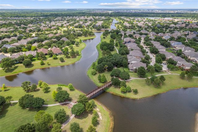 19414 Water Bridge Drive, Cypress, TX 77433