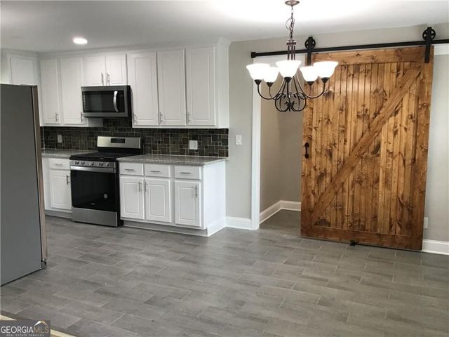 6184 Geiger Street NW, Covington, GA 30014