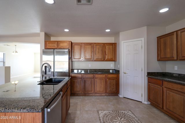 45654 W KELLER Drive, Maricopa, AZ 85139