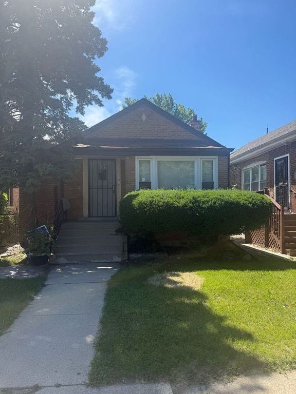 9552 S Greenwood Avenue, Chicago, IL 60628
