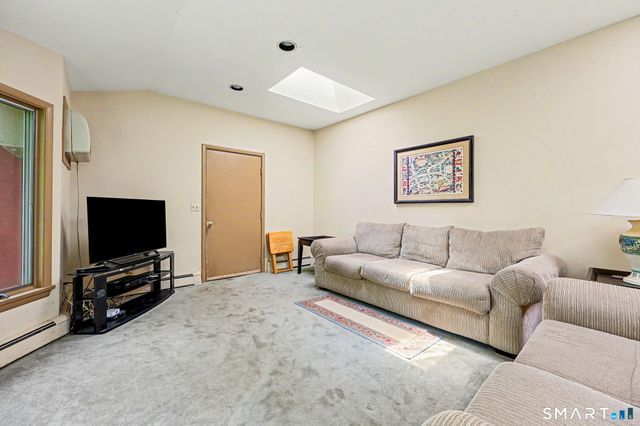 5 Green Hill Road, Norwalk, CT 06850