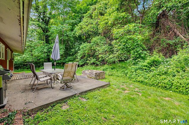 5 Green Hill Road, Norwalk, CT 06850