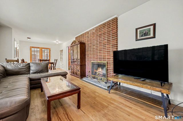 5 Green Hill Road, Norwalk, CT 06850