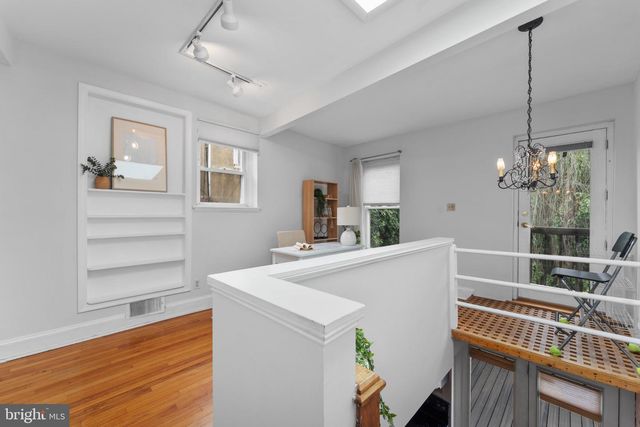 1034 OLIVE ST, Baltimore, MD 21230