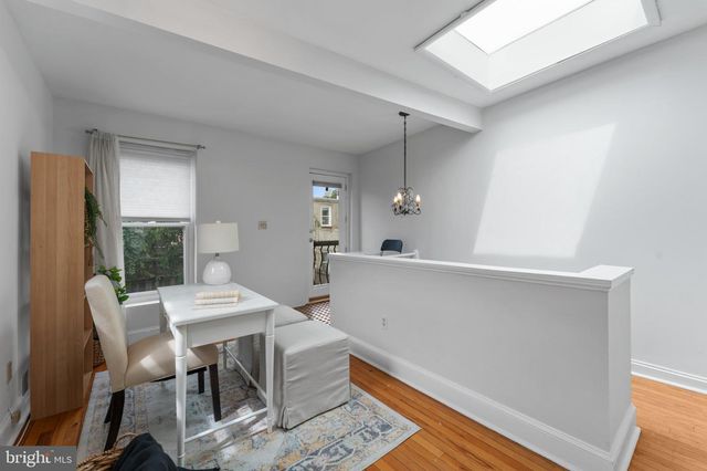 1034 OLIVE ST, Baltimore, MD 21230