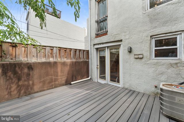 1034 OLIVE ST, Baltimore, MD 21230