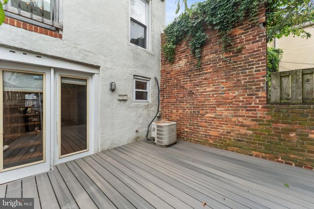 1034 OLIVE ST, Baltimore, MD 21230