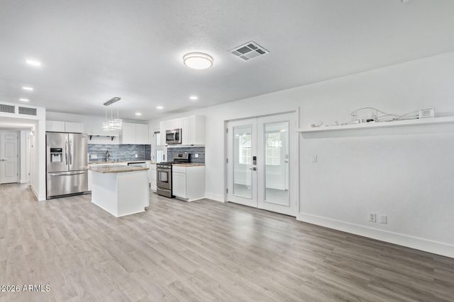 7243 E MCKINLEY Street, Scottsdale, AZ 85257